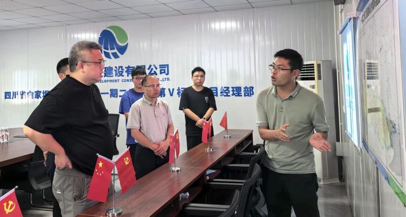 深入一線嚴把關 工程建設快加鞭——羅雪赴向家壩灌區(qū)北總干渠一期二步工程第Ⅴ標段檢查指導